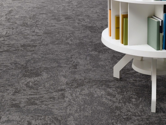 Čtvercové zátěžové koberce