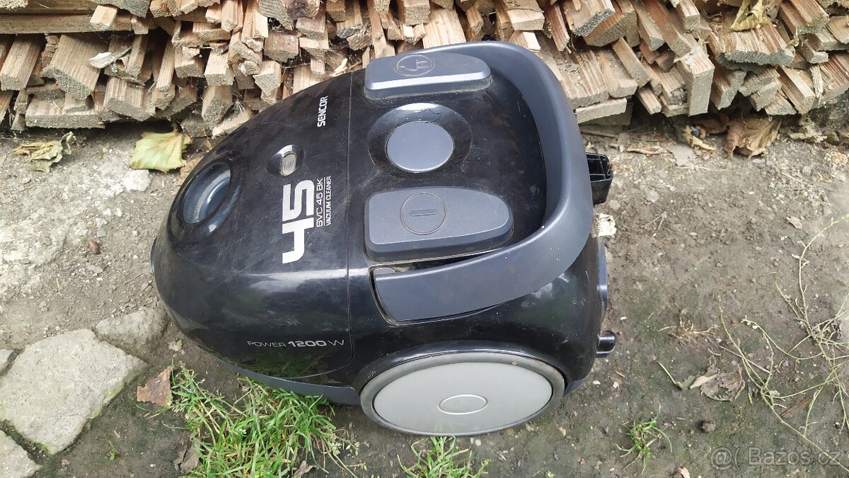 Vysavač Sencor SVC 1200w