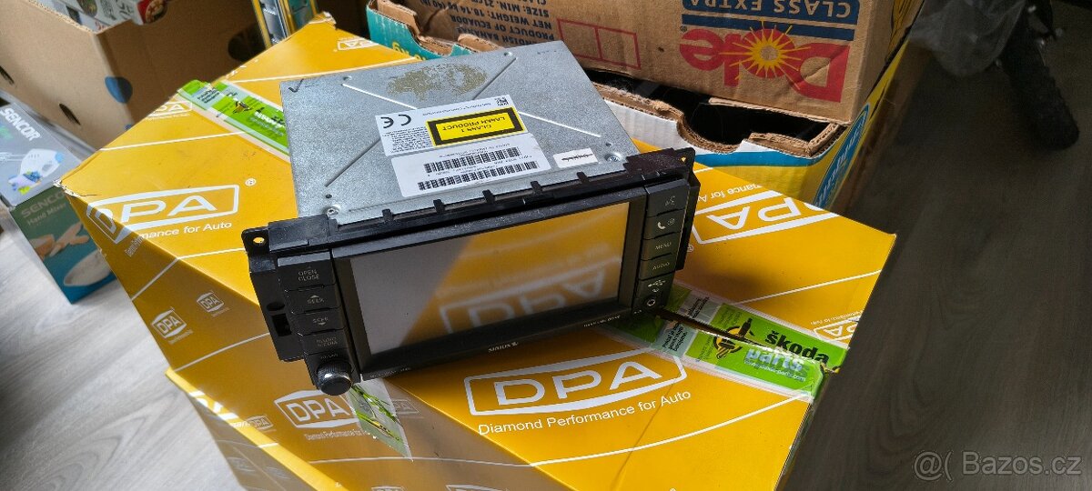 Rádio na Chrysler nefunkční