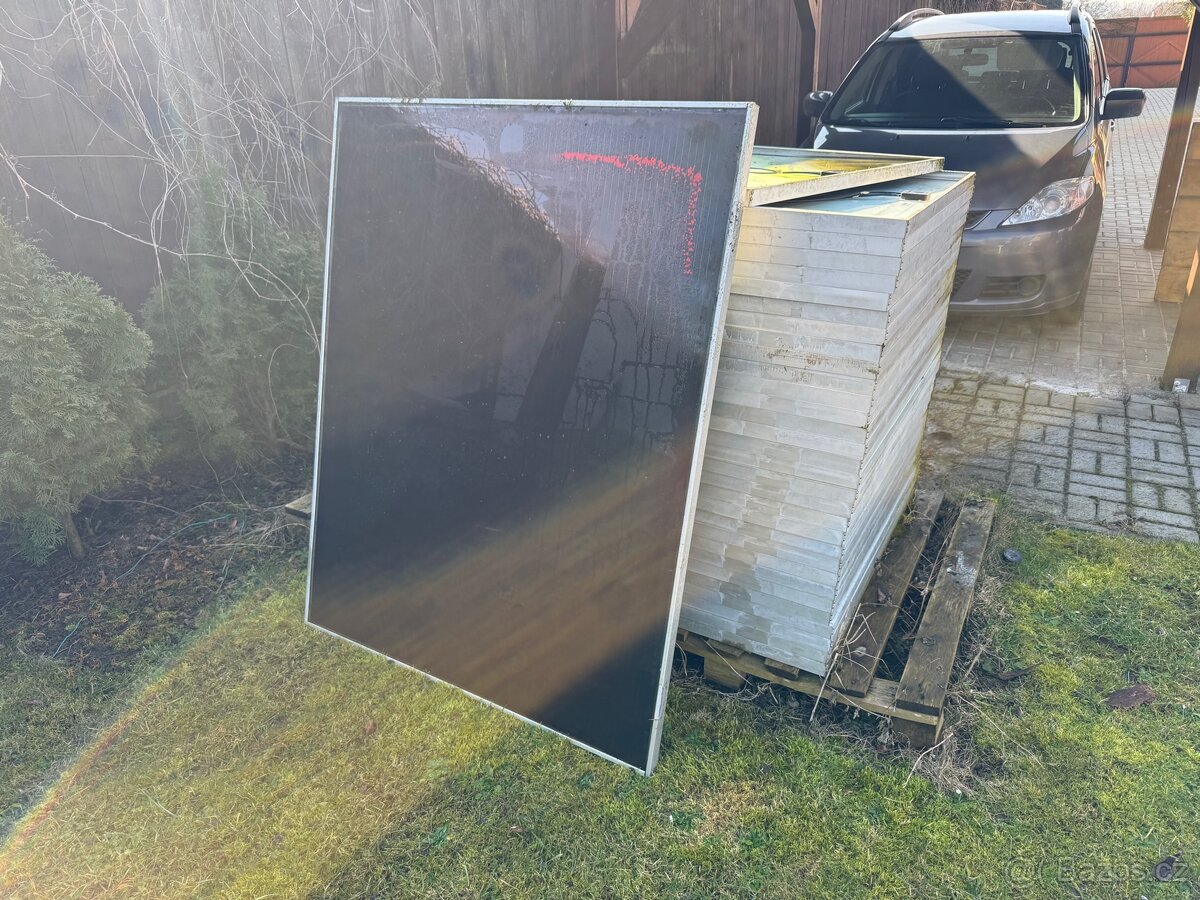 Daruji 32ks solárních panelů - za odvoz