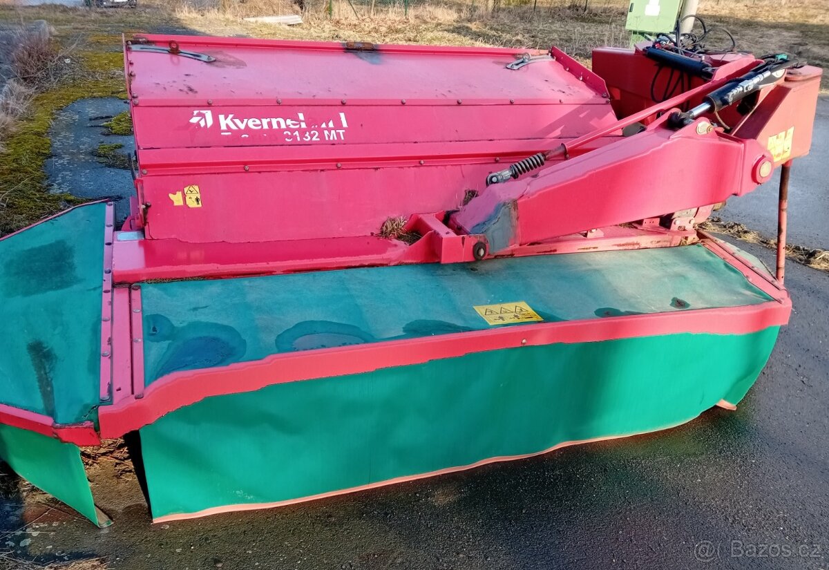 Diskový žací stroj boční TA 3132 MT