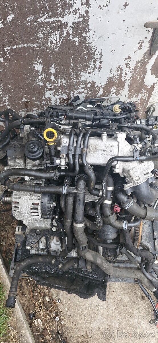 Naftovy motor CRM 2.0 tdi skoda octavia superb