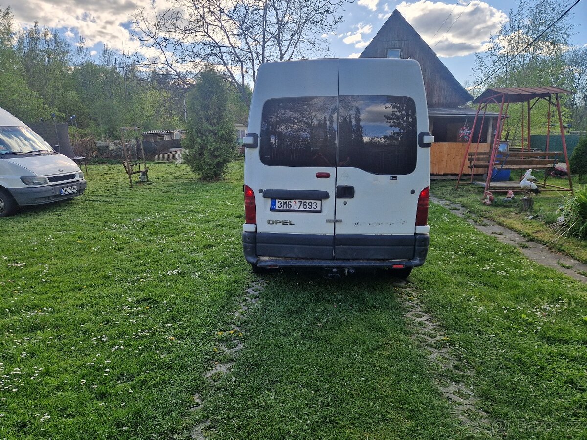 Opel movano