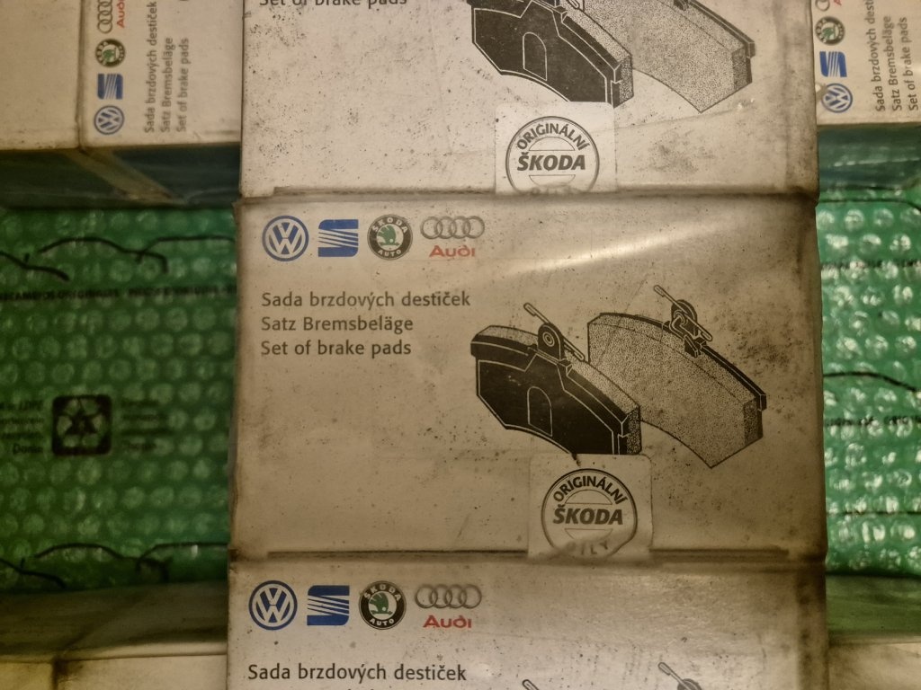sada předních brzdových destiček Škoda Favorit, Felicia 6U06