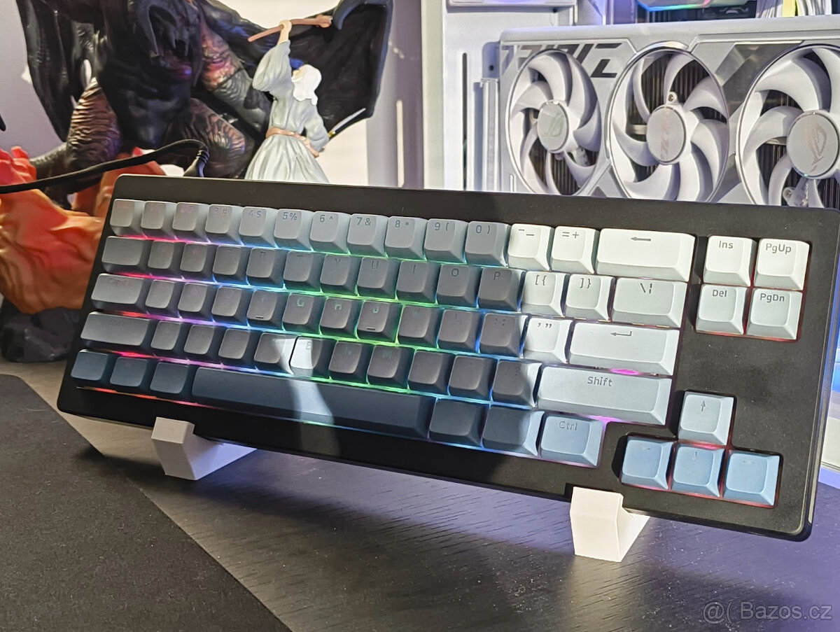 Predám - Monsgeek M7W (Moded)