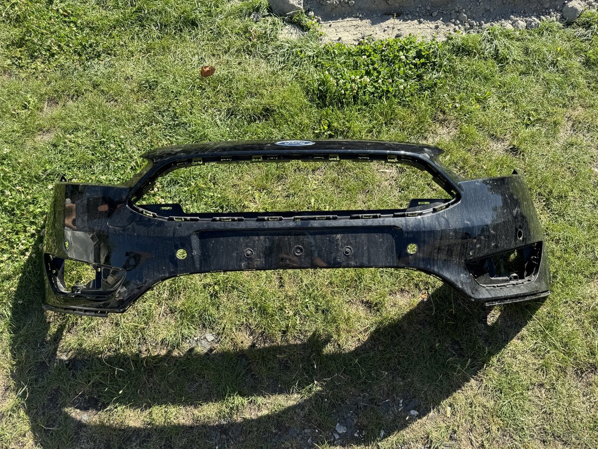 Přední nárazník Ford Focus MK3 2014-2018