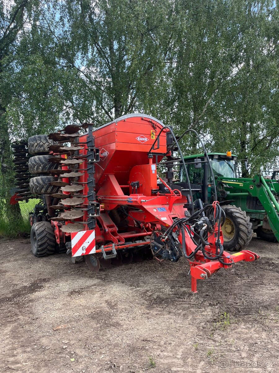 Secí stroj Kuhn Speedliner 6000