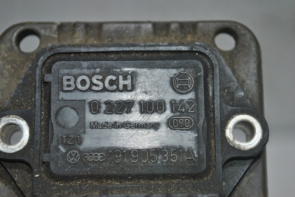 MODUL ZAPALOVACÍ VW GOLF II 0227100142