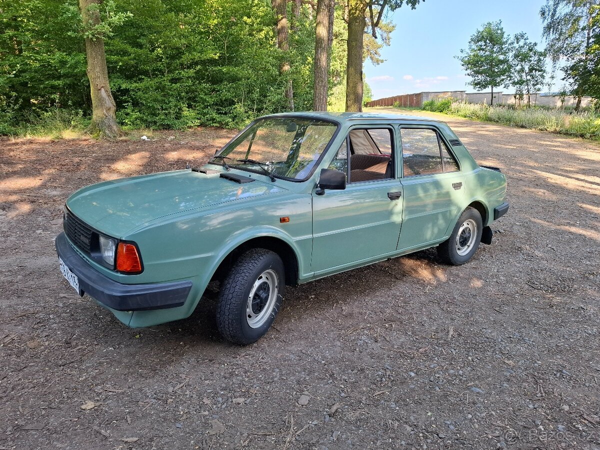 Škoda 105 S