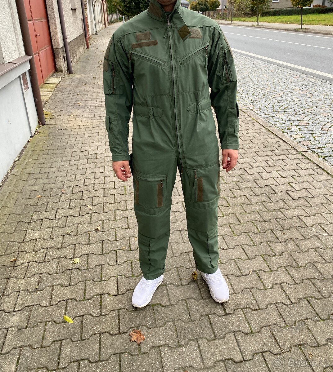Ačr Kombinéza pro osádky vrtulníku zimni