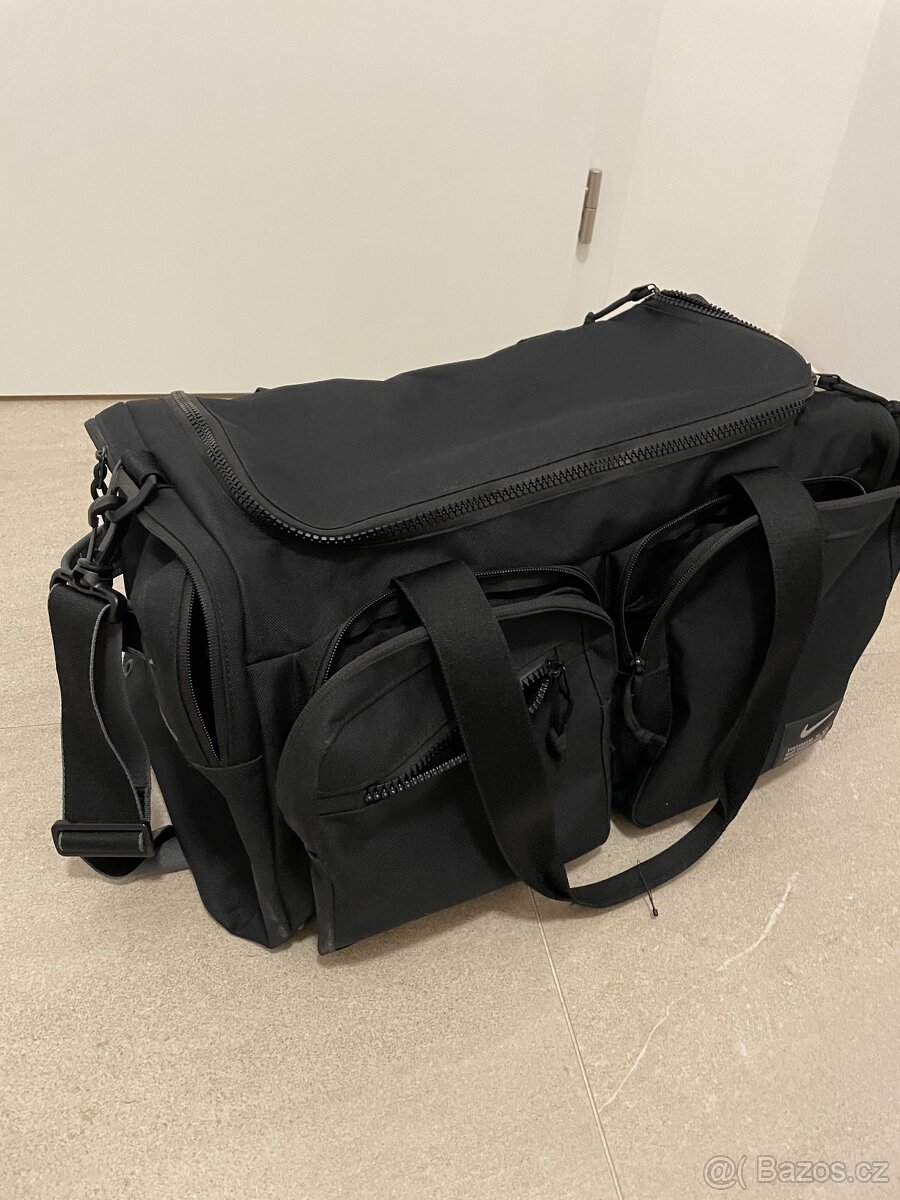 Nike duffle utility 2.0