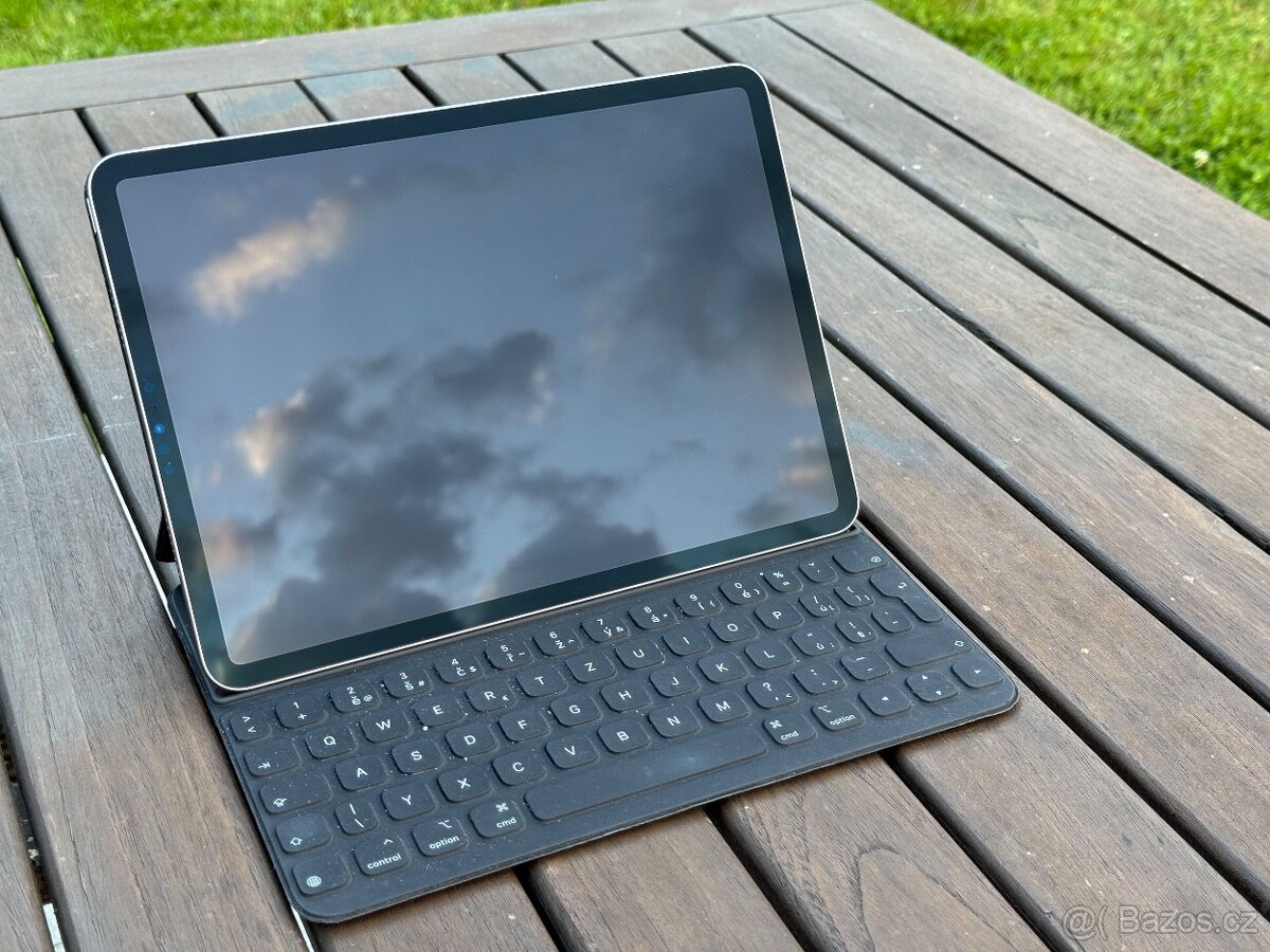 Ipad Pro 11" M2 256GB, Apple klávesnice, Apple pencil