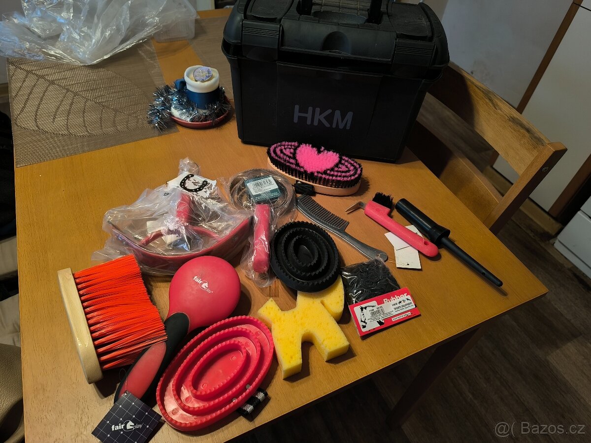 Čištění pro koně i s boxem na čištění