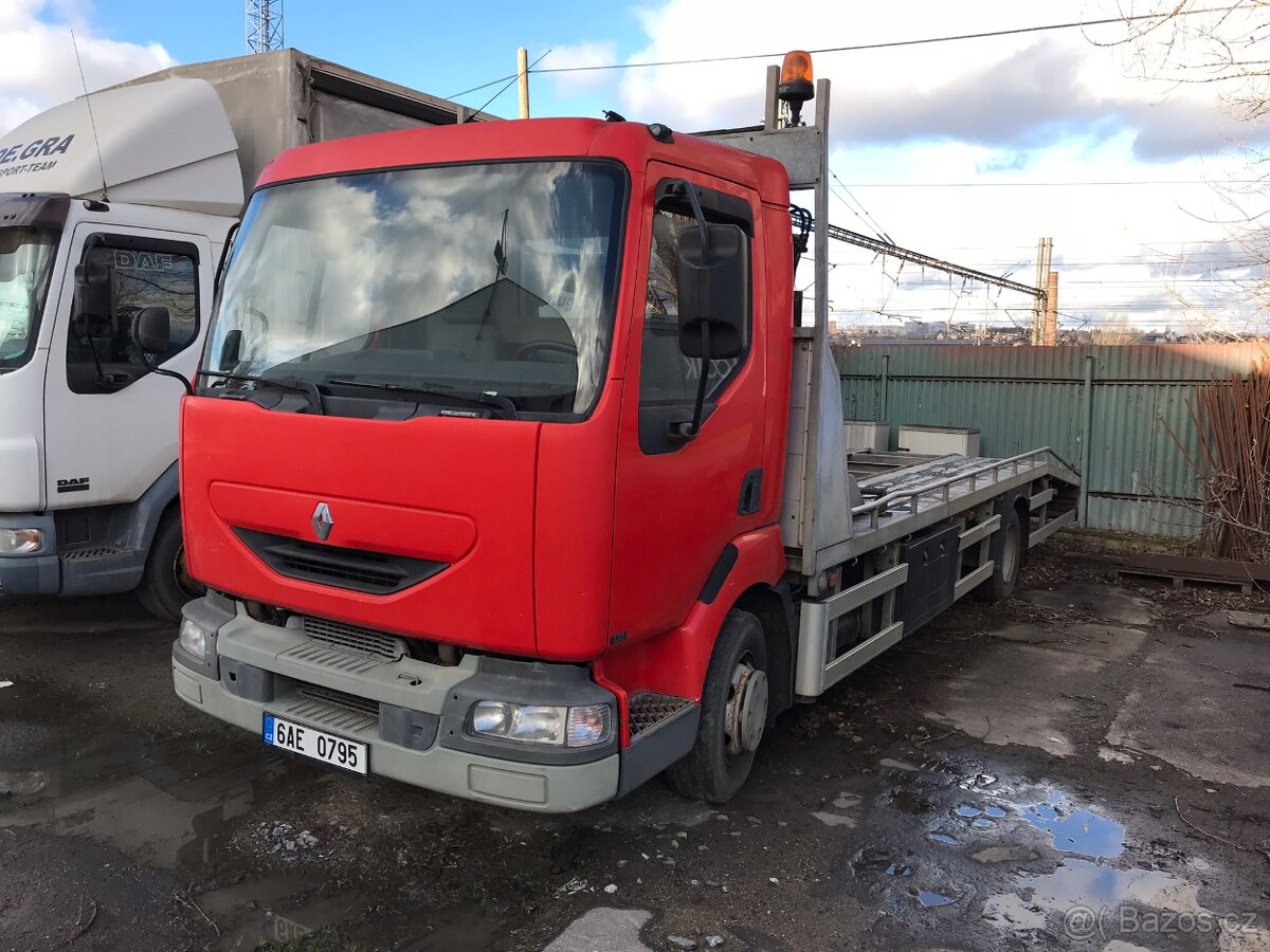 Odtahovka Renault Midlum