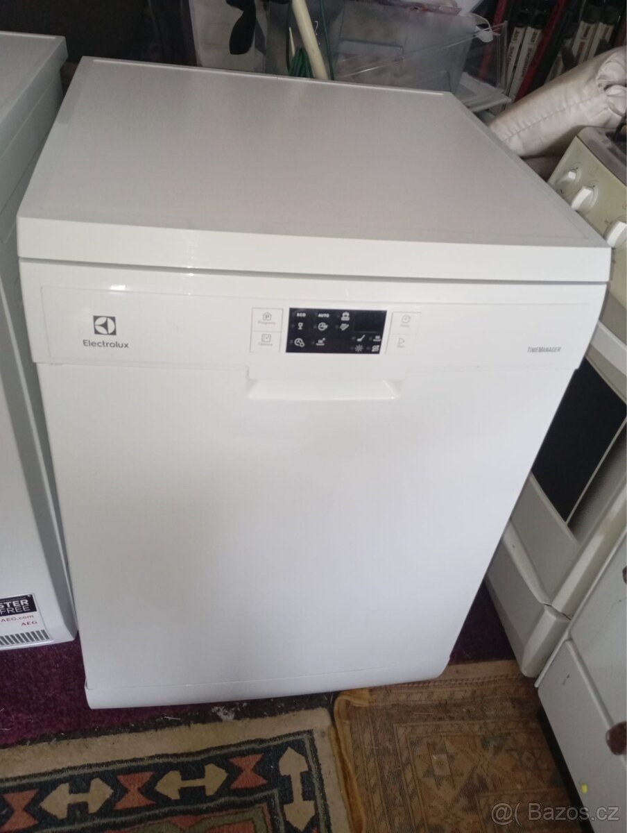 Myčka nádobí Electrolux