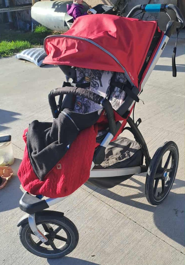 Thule Urban Glide 2 s kompletním příslušenstvím