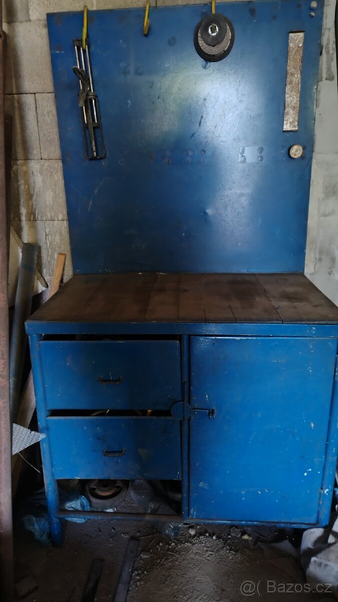 Prodám dílenský ponk