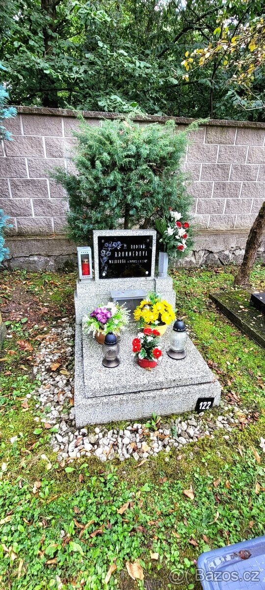 Prodám Hrob Rožmitál p.Tr.