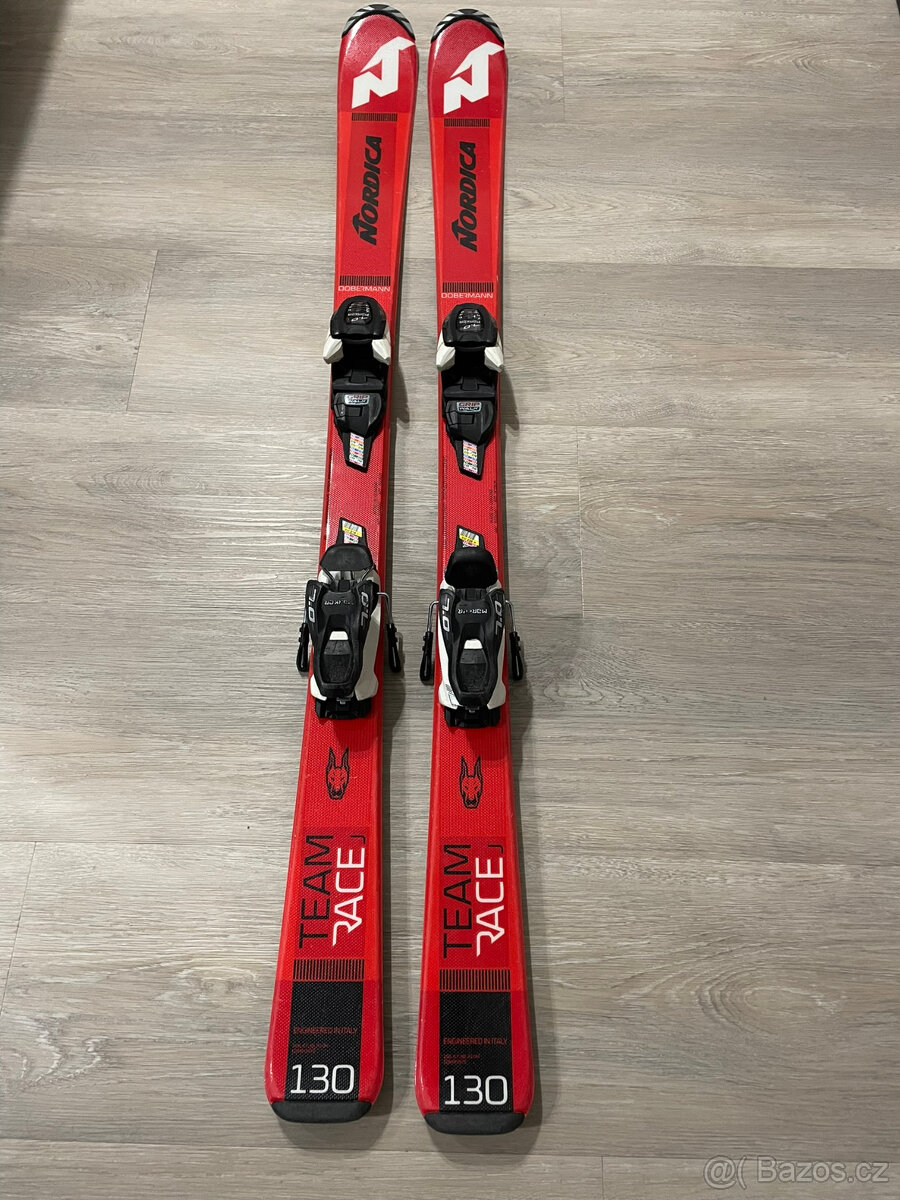 Lyže dětské Nordica Team Race 130 cm + hůlky