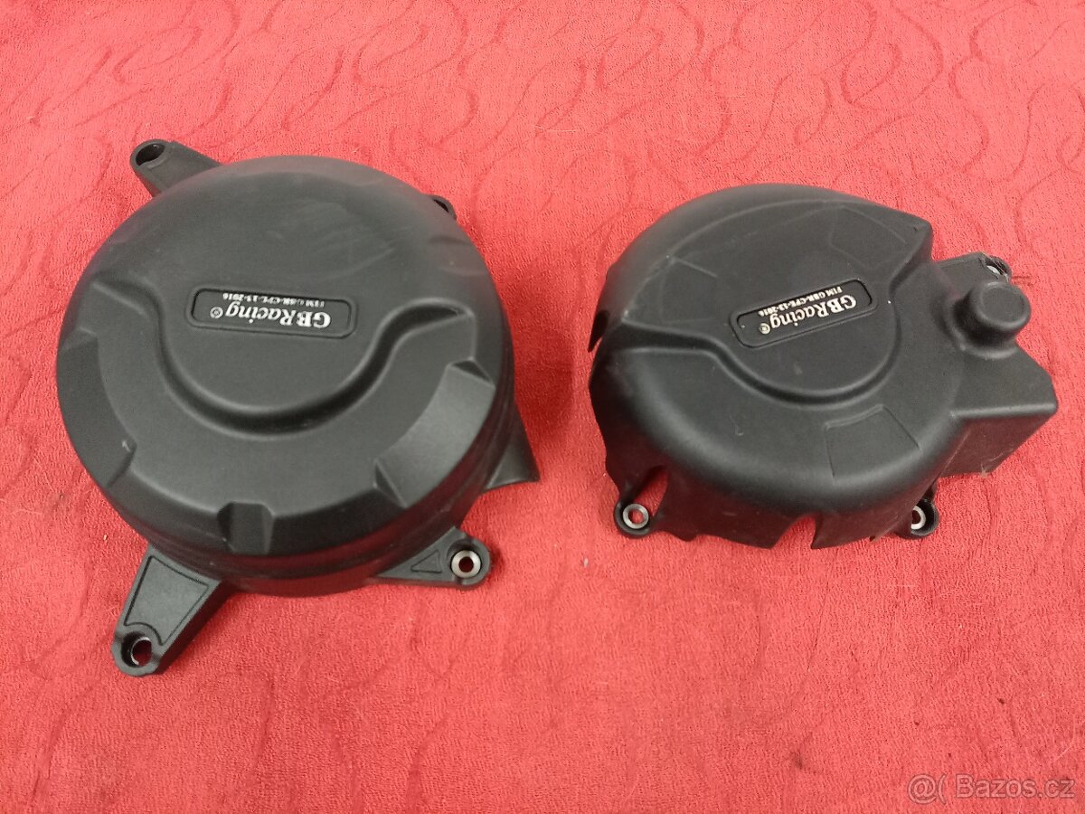 Ducati Panigale kryty motoru.