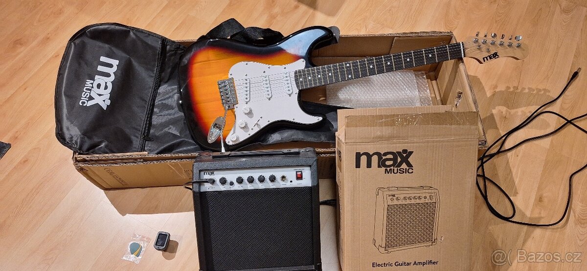 Set elektrické kytary se zesilovačem, nová, nehraná