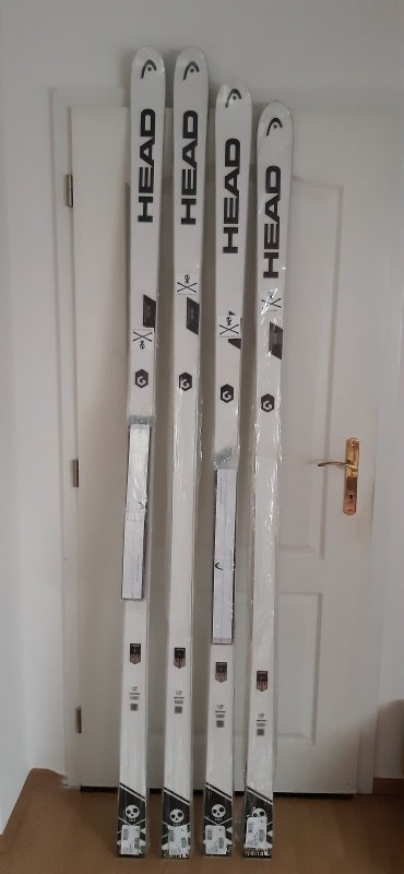 Lyže Head závodní sjezdové a superobří slalom