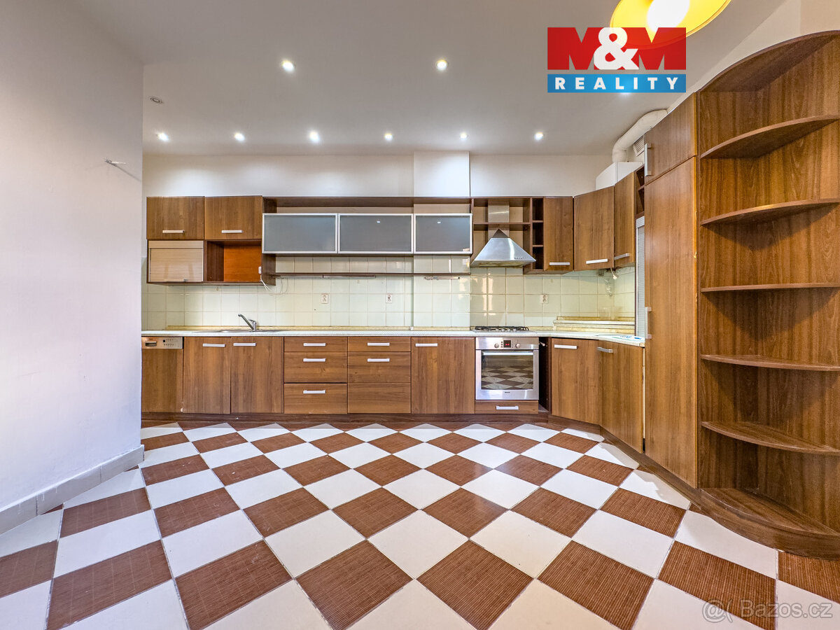 Prodej bytu 4+1, 127 m², Ostrava, ul. Veleslavínova