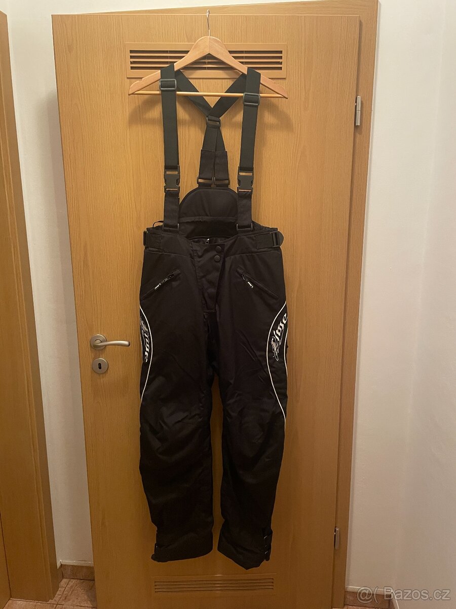 Dámské Kalhoty vel. 42