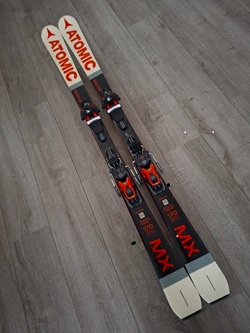 lyže ATOMIC Redster