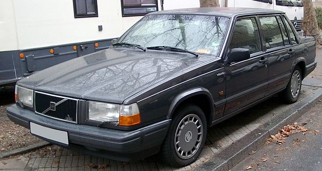 Koupím Volvo 740, 940