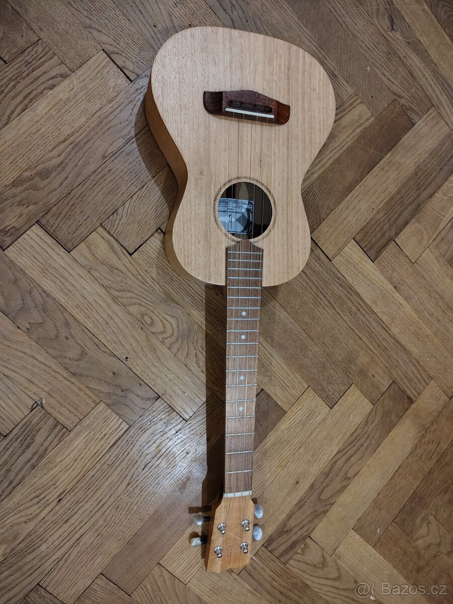 APC T EUC Tenorové ukulele - Eukalyptus