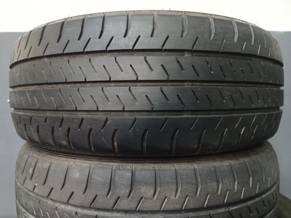 225/55 R17C FALKEN (0521)