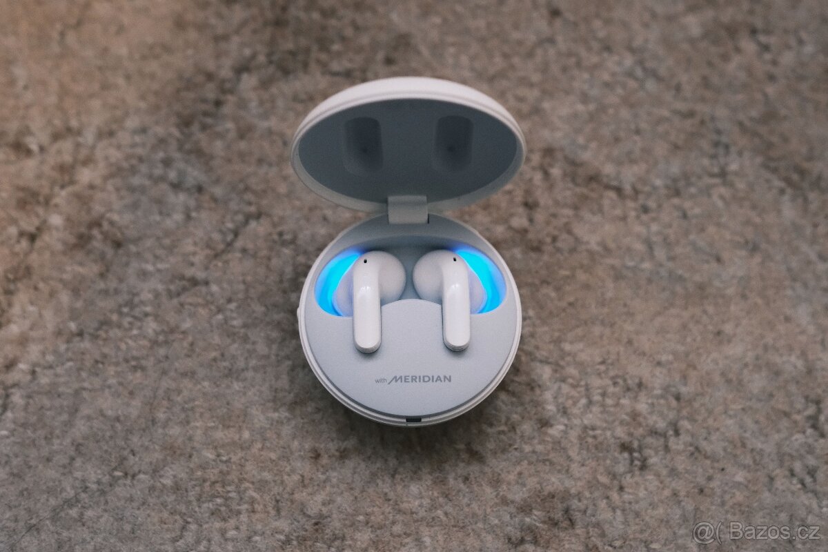 TWS sluchátka LG TONE Free DT90Q