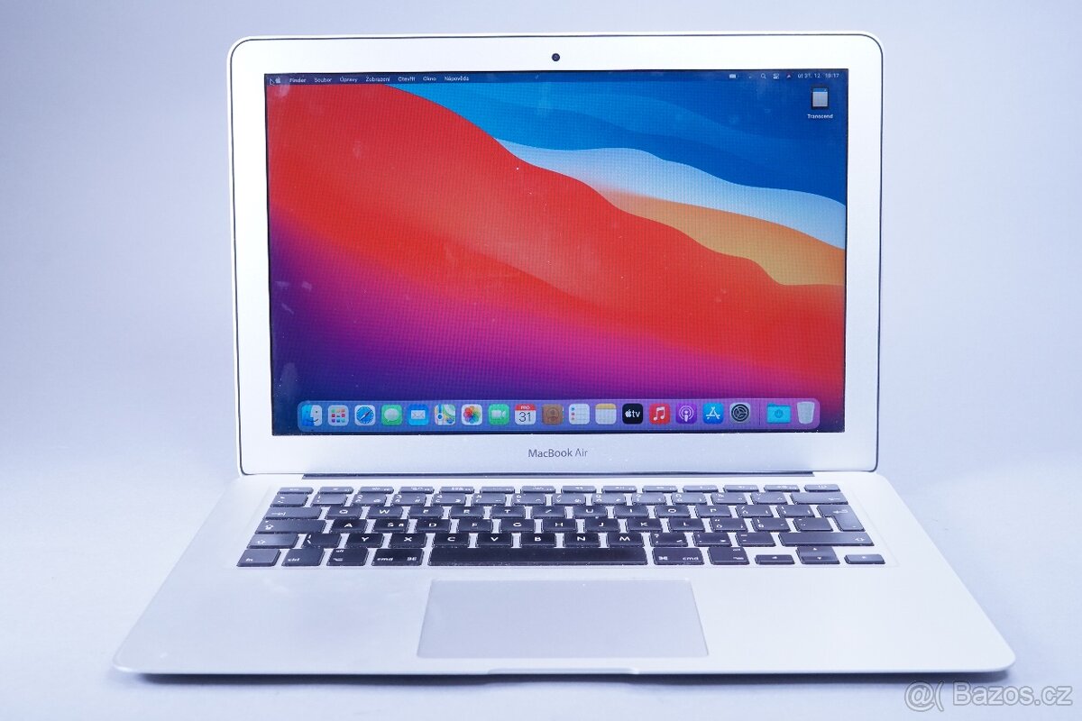 ZÁRUKA/Macbook Air 13.3"/I5 1.4GHZ/4GB RAM/128GB SSD/CZ