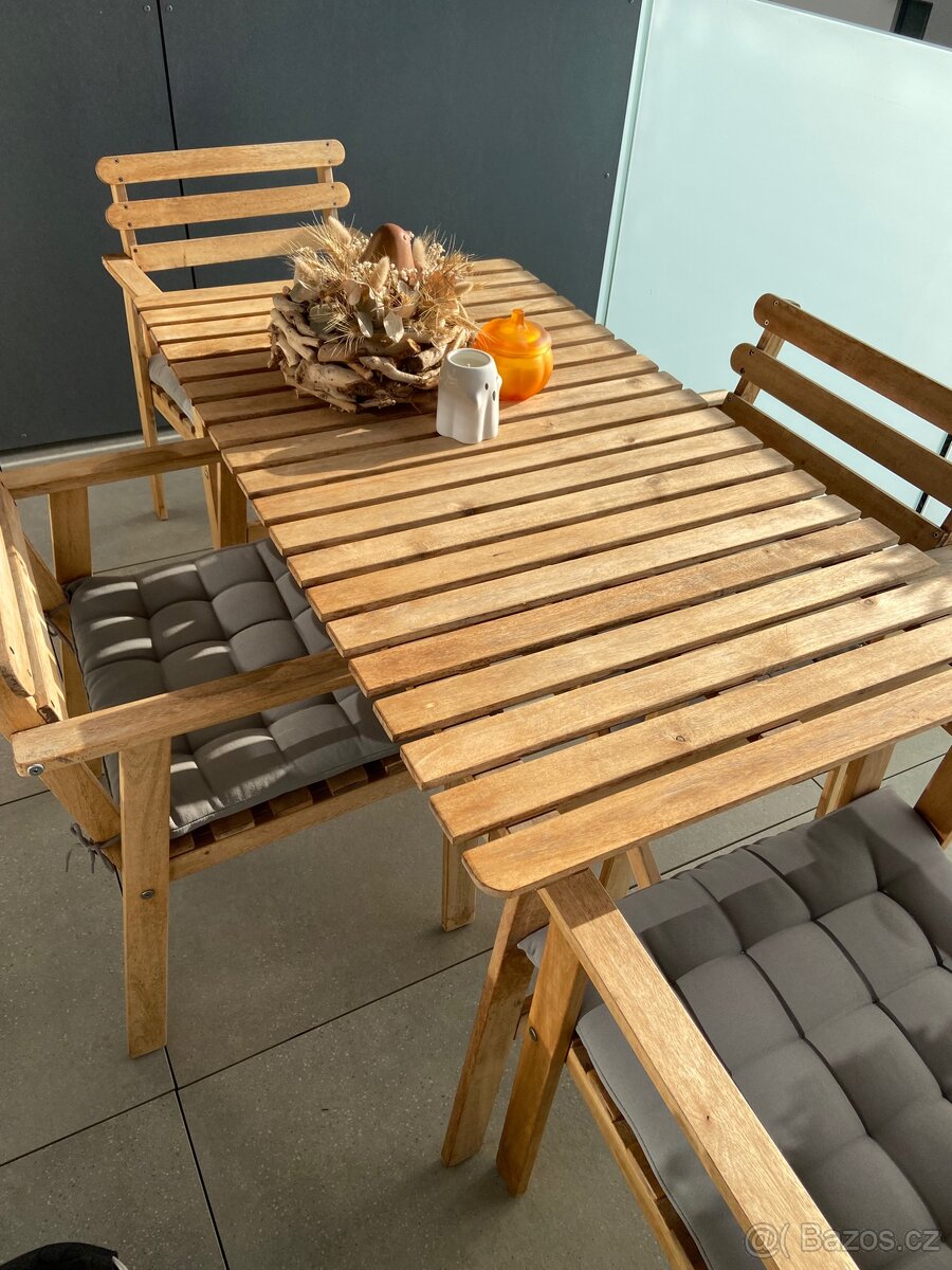 Dřevěný nábytek IKEA - balkon, terasa, zahrada