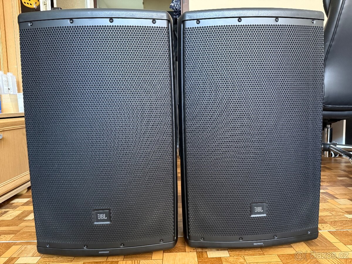 2x JBL Eon 615 Aktivní