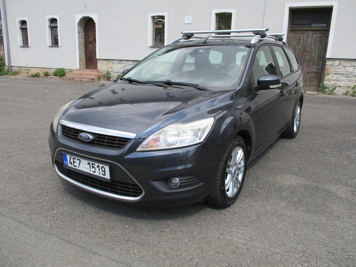 FORD FOCUS II - 1.6 TDCi - GHIA, Tažné zařízení