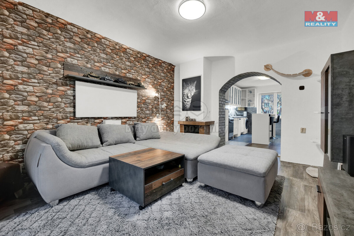 Pronájem bytu 2+1, 50 m², Ostrava, ul. Gurťjevova