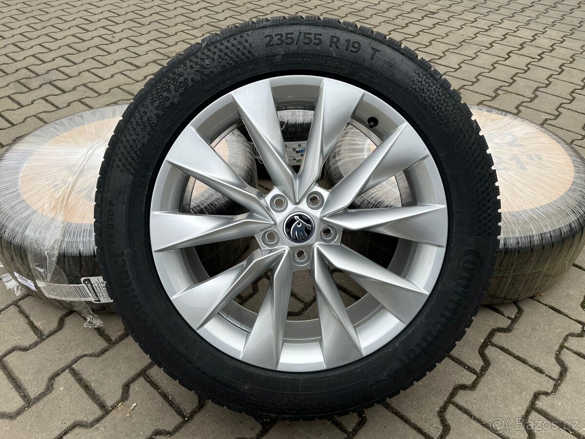 Škoda Enyaq, nová kola 19" zimní