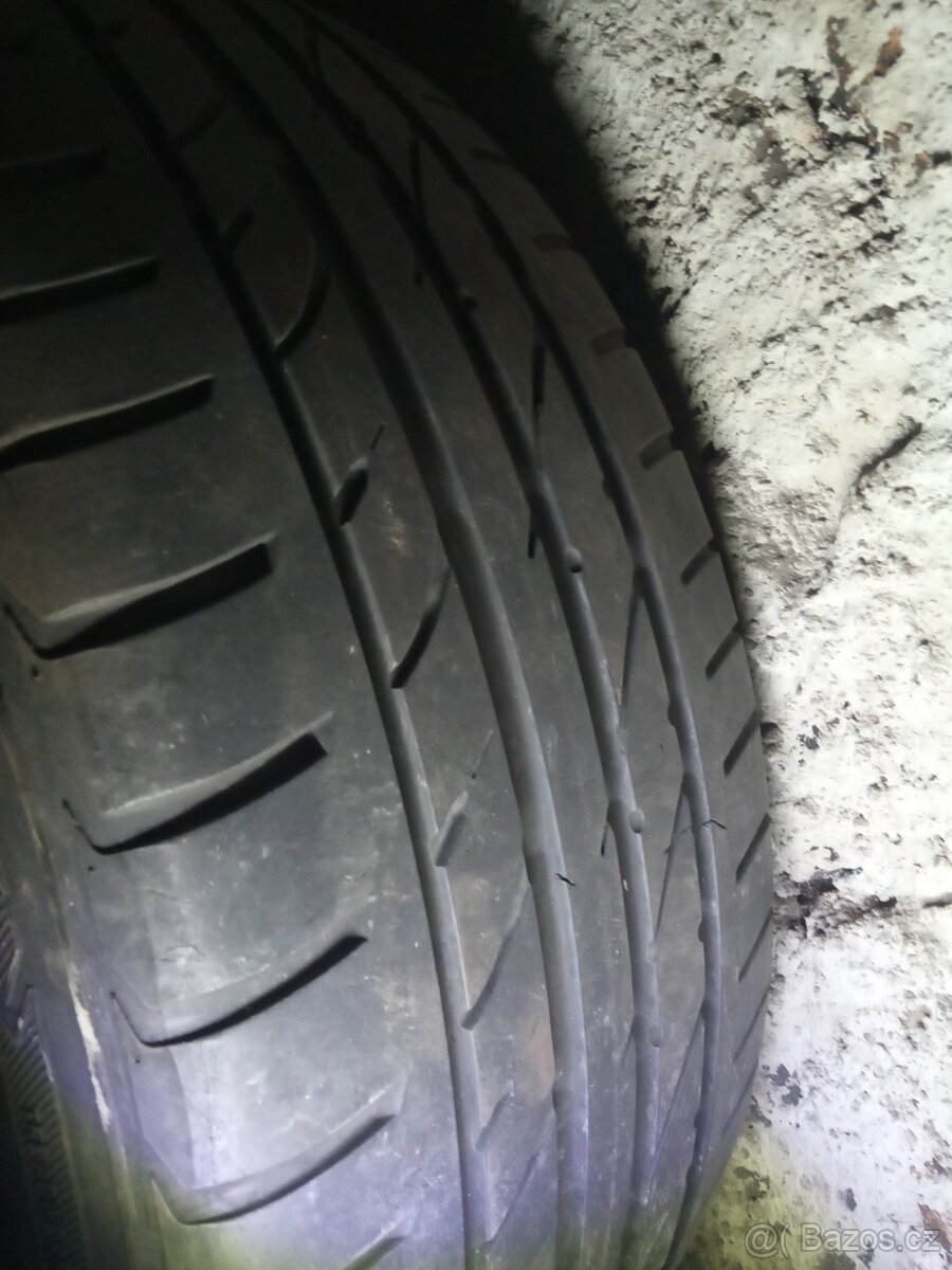 Letní 215/55/17 215/55 R17