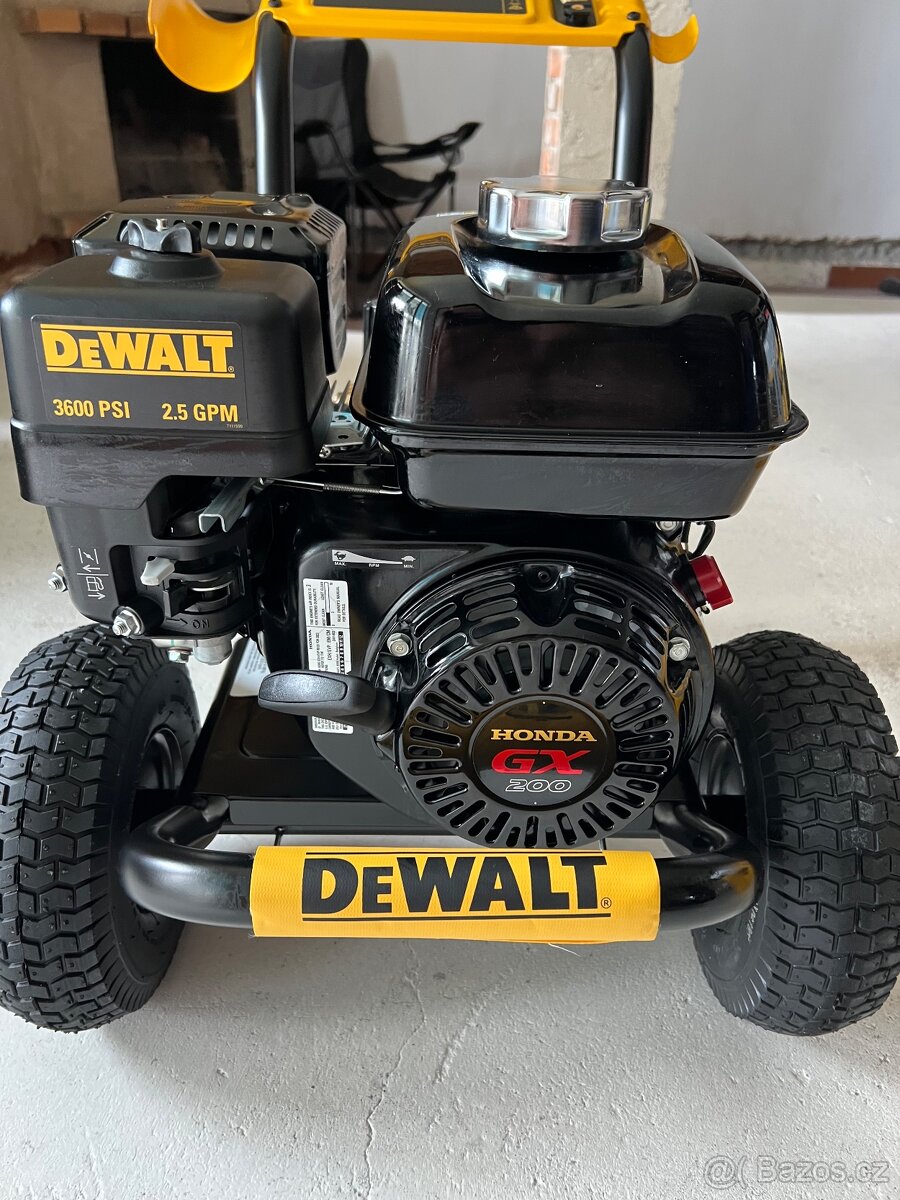 Dewalt Honda Engine 3600Psi Novy Pressure Washer Na Prodej