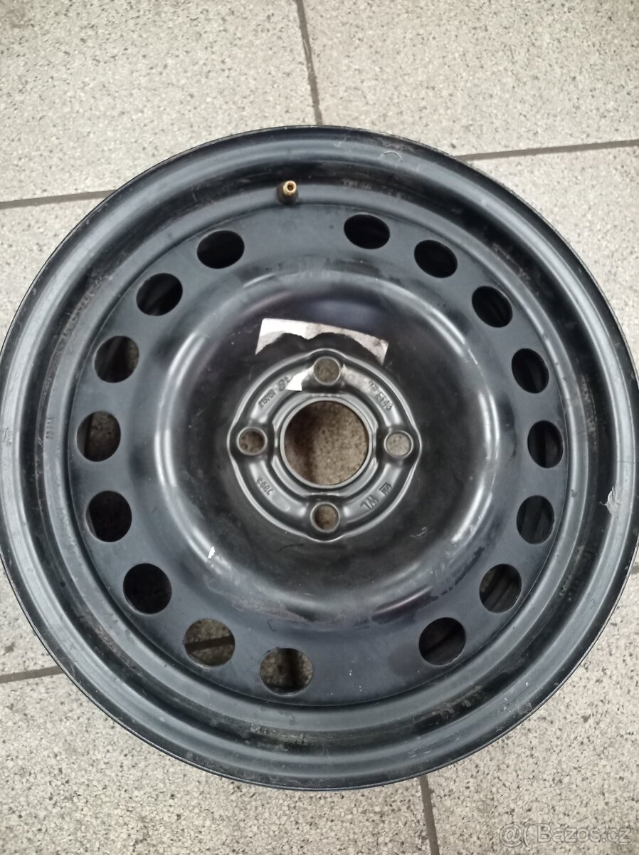 Prodám plechový disk Opel