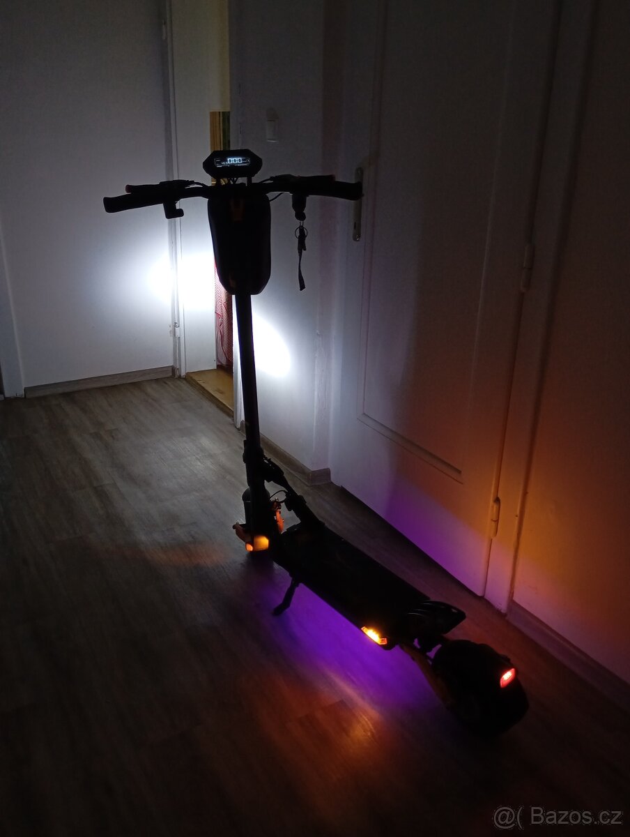Elektrická koloběžka kukirin g2 pro