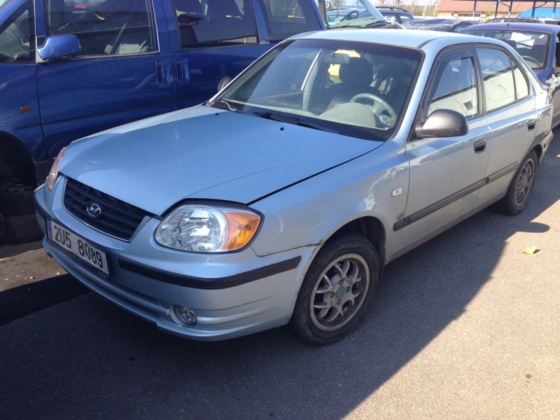 Hyundai Accent 1,5 CRDI 2005 - pouze dily z tohoto vozu
