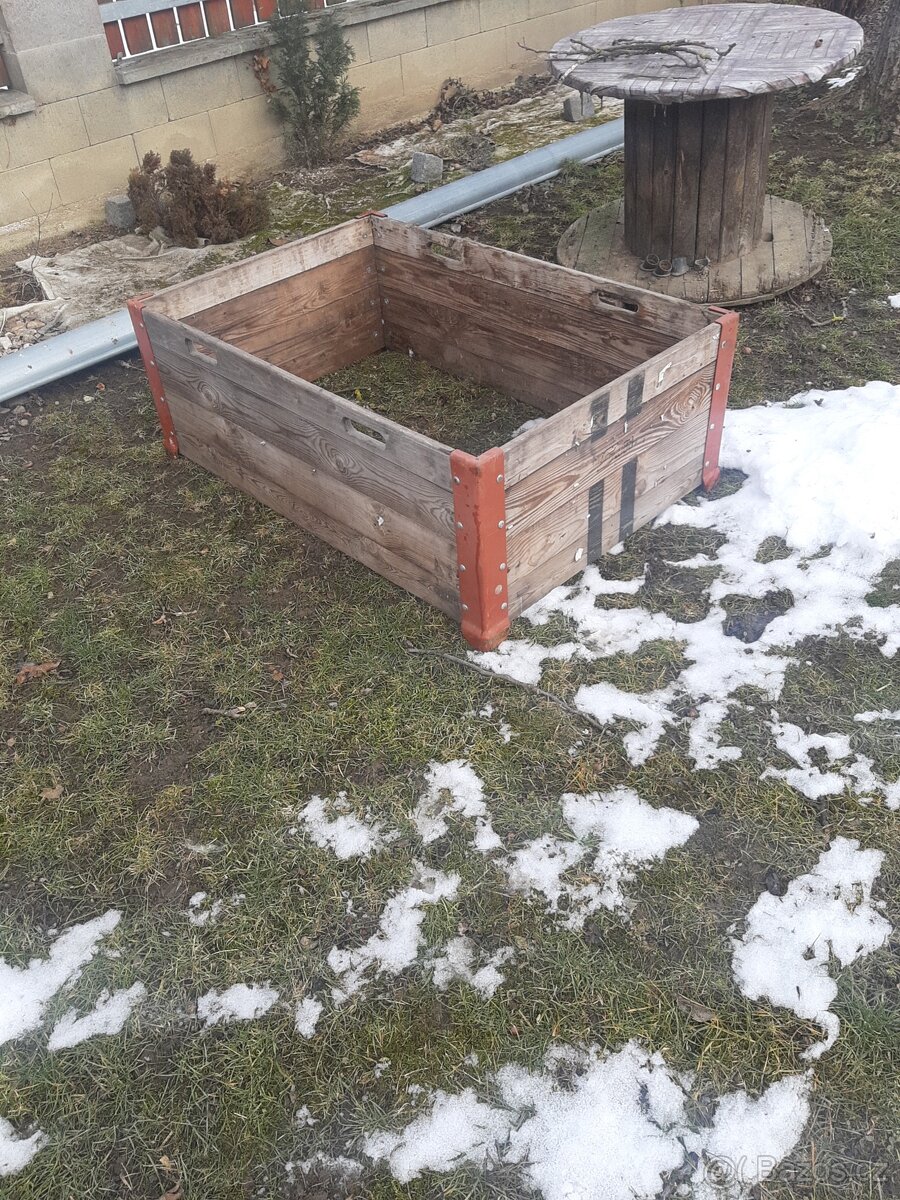 Paletové ohrádky