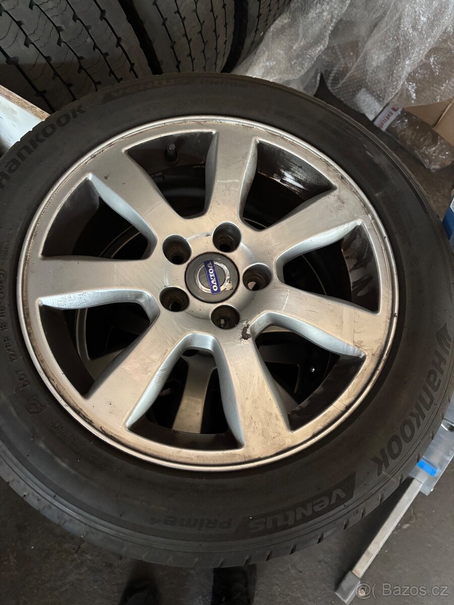 Alu kola Volvo r16