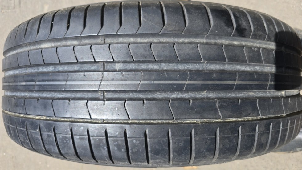 Letní pneumatika 225/50/18 Pirelli