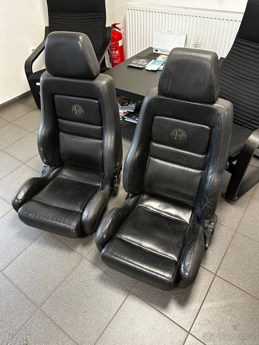 Alfa Romeo gtv kožené sedačky