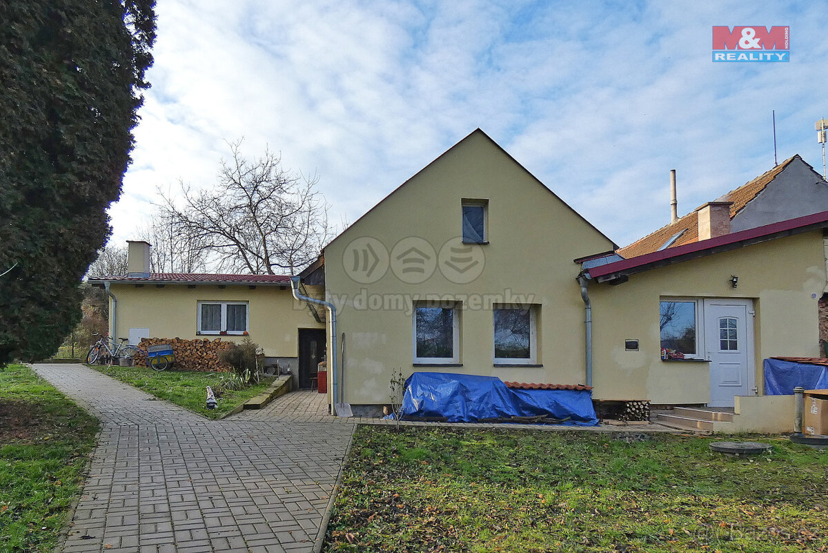 Prodej rodinného domu, 184 m², Červené Pečky, ul. Dobešovice