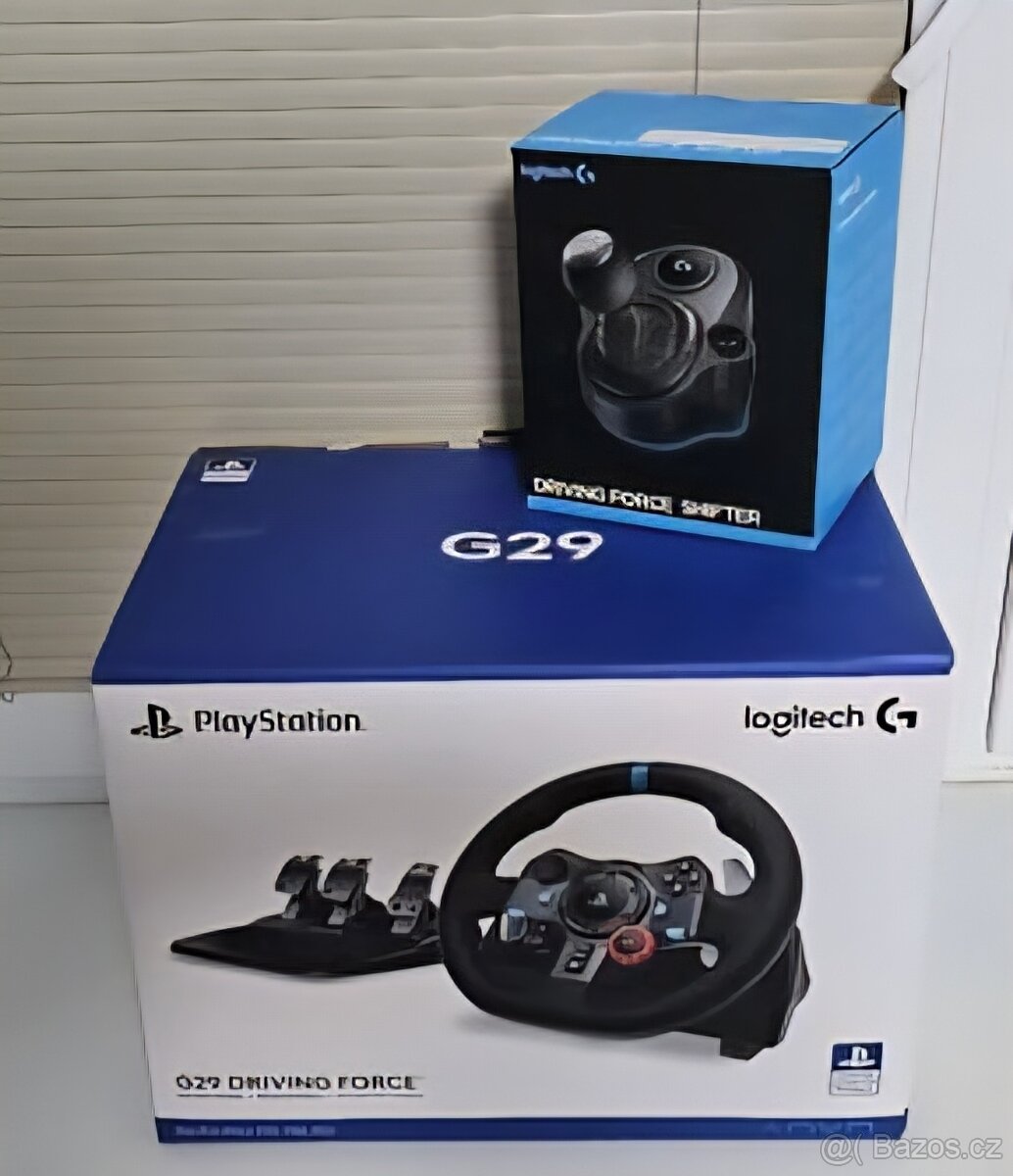 Logitech g29 volant s pedály a řadící pákou